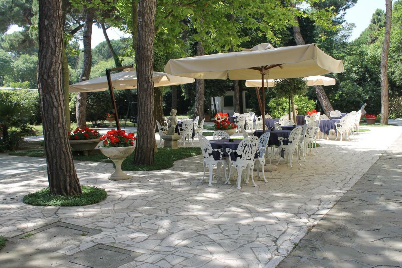 Park Hotel Ravenna Marina di Ravenna Exteriör bild