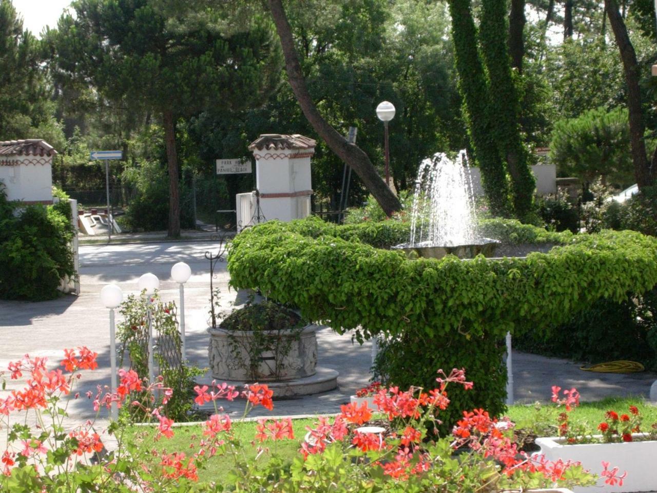 Park Hotel Ravenna Marina di Ravenna Exteriör bild